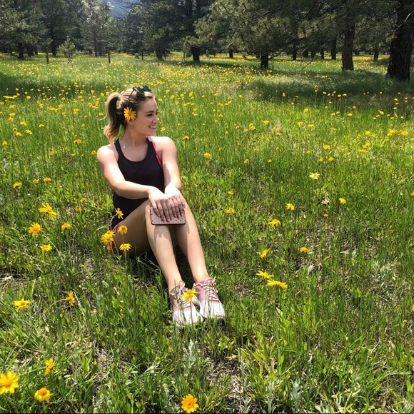 Meet your Posher, Jackie - Picture 1 of 4